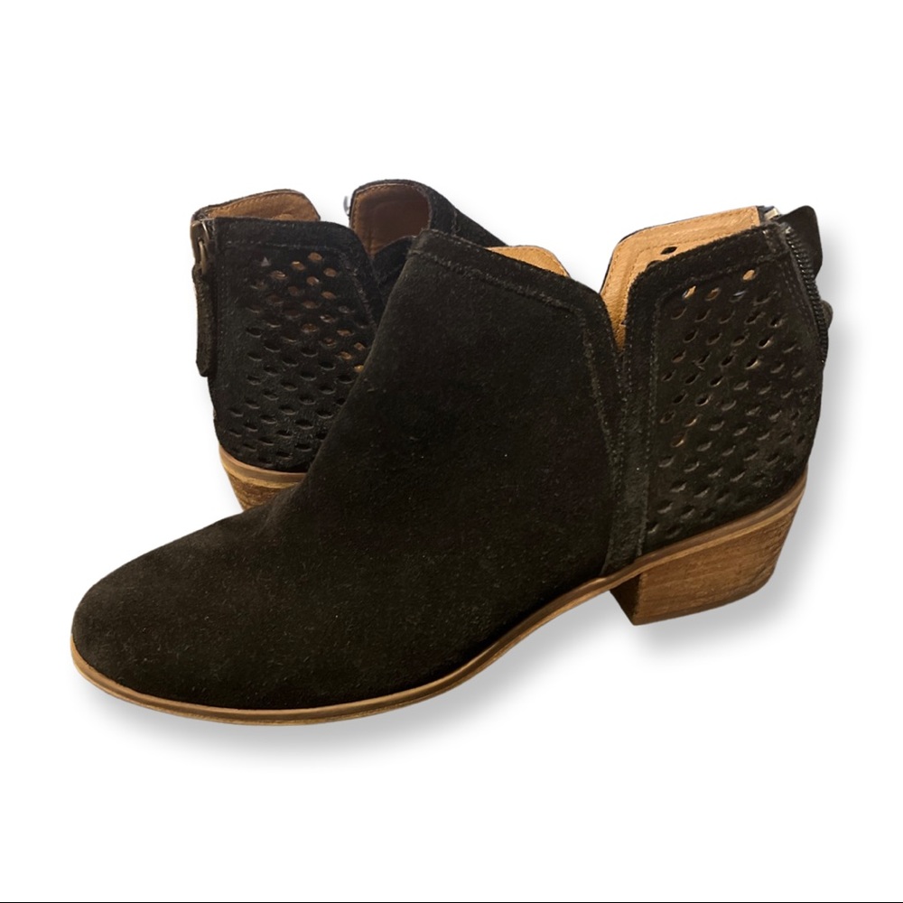 SUSINA Blakely Suede Bootie Ankle Boots Black Size 7